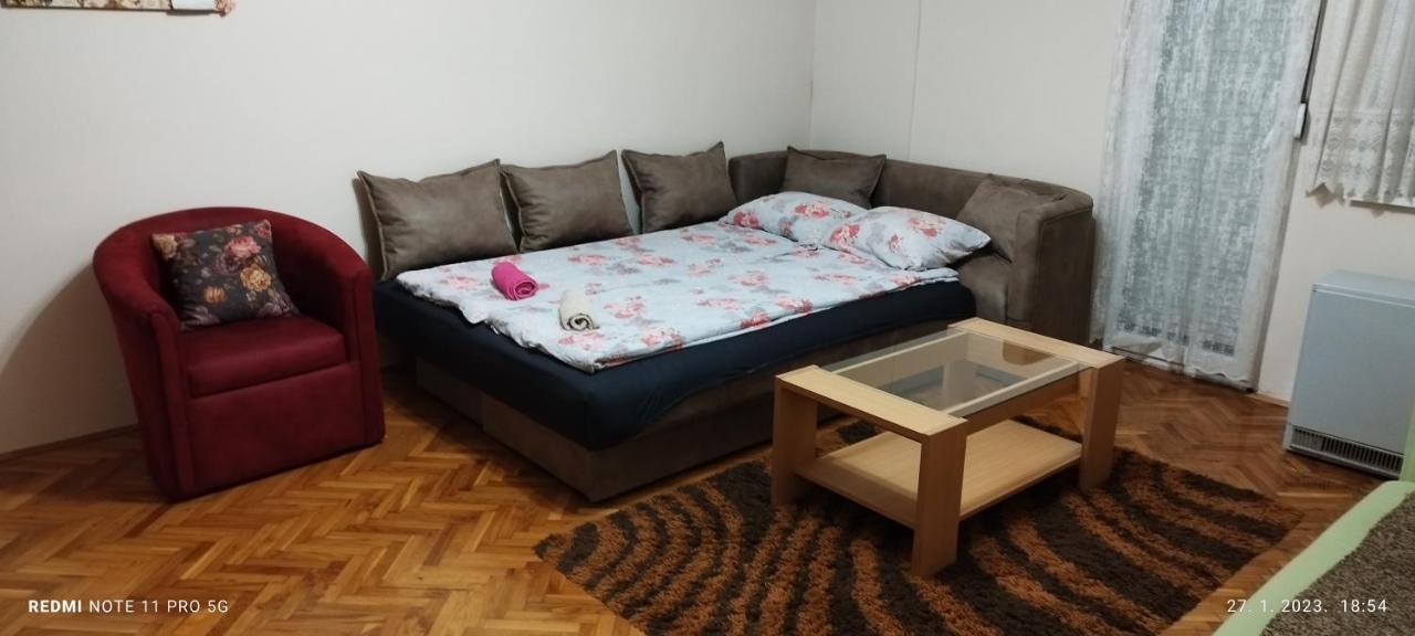 Apartman Lena Аранджеловац Екстериор снимка